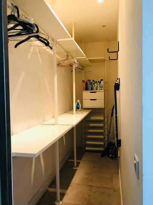 Appartement Climatise 50M2 Une Chambre Proche Centre Et Gare Montpellier Eksteriør billede